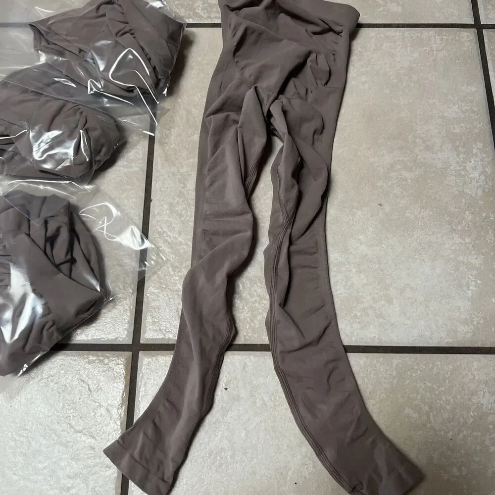 New Skims Seamless‎ Sculpt Maternity Leggings UMBER Size XXS/XS Shapewear